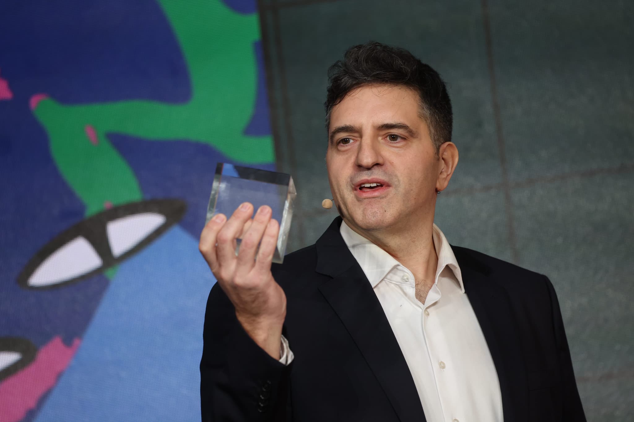 Aleksandar Stojanovic presenting the Tesseract at DLD Conference 2026 in Munich